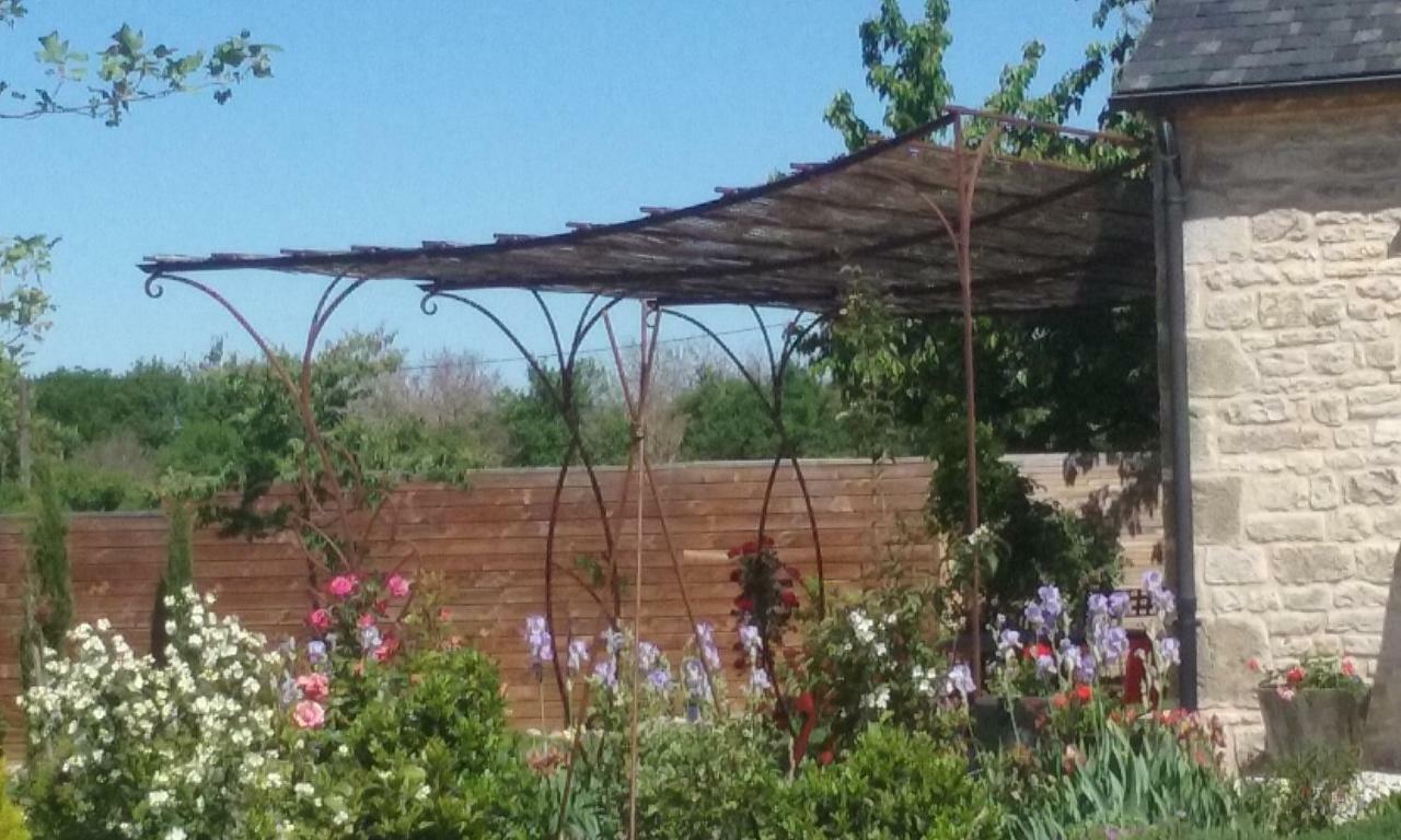 アルティヤック Le Mazet D'Olt Bed & Breakfast エクステリア 写真