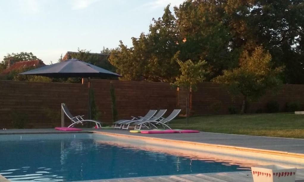 アルティヤック Le Mazet D'Olt Bed & Breakfast エクステリア 写真